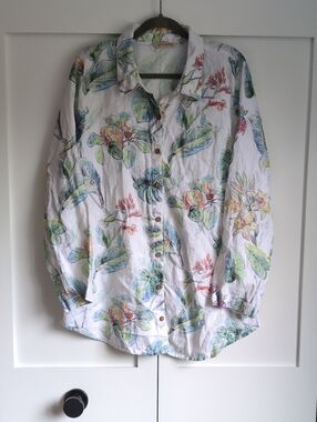 Soft Surroundings XL 100% Linen Botanical Button Down Shirt Tropical Garden